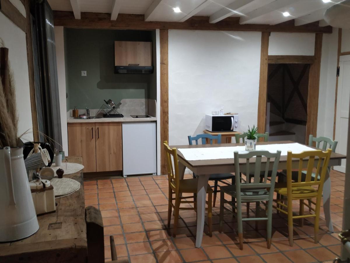 La Resiniere De Pirique Acomodação com café da manhã Parentis-en-Born Exterior foto